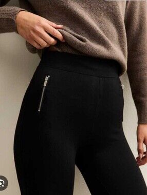 Ann Taylor  Black Stretch Waistband Cigarette Pants - Size XS Like New